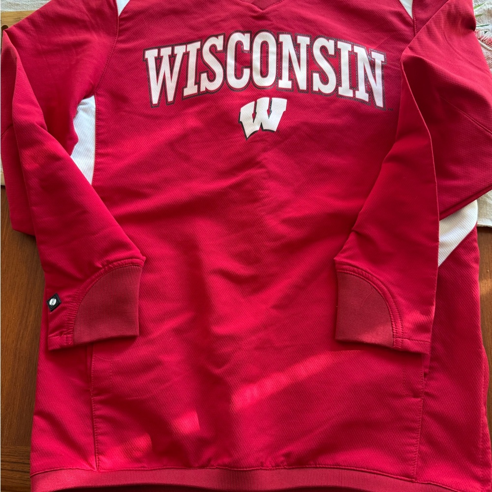 Wisconsin Badgers NCAA Shirt
